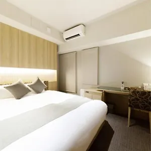 Hillarys Shinsaibashi Hotel
